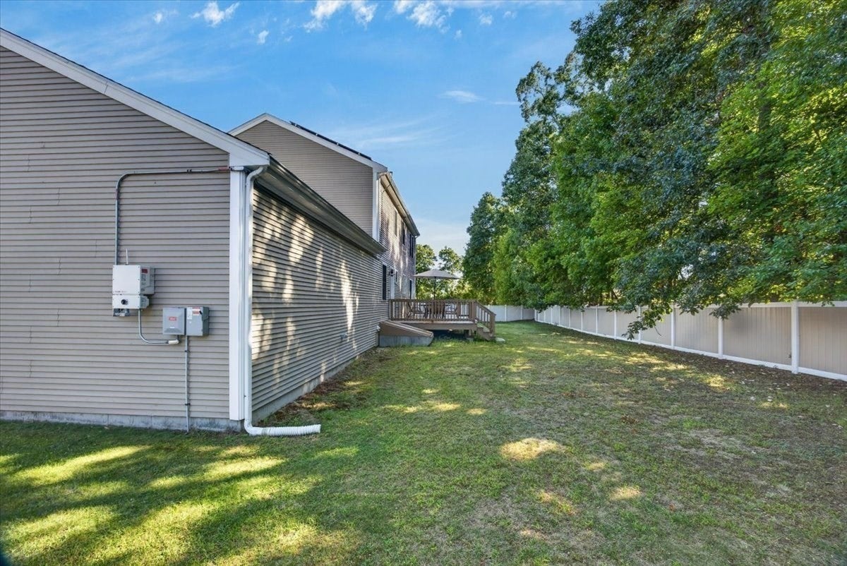 95 Prospect Ter, Brockton, MA Photo #33