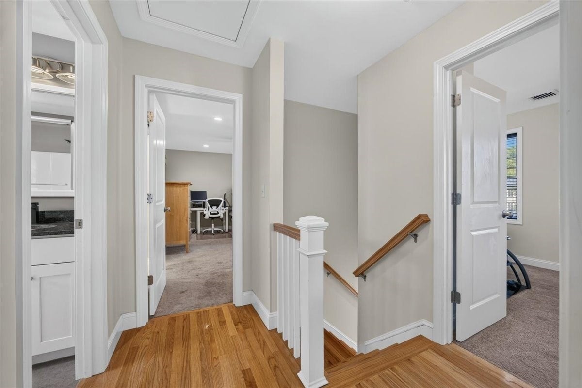 95 Prospect Ter, Brockton, MA Photo #18