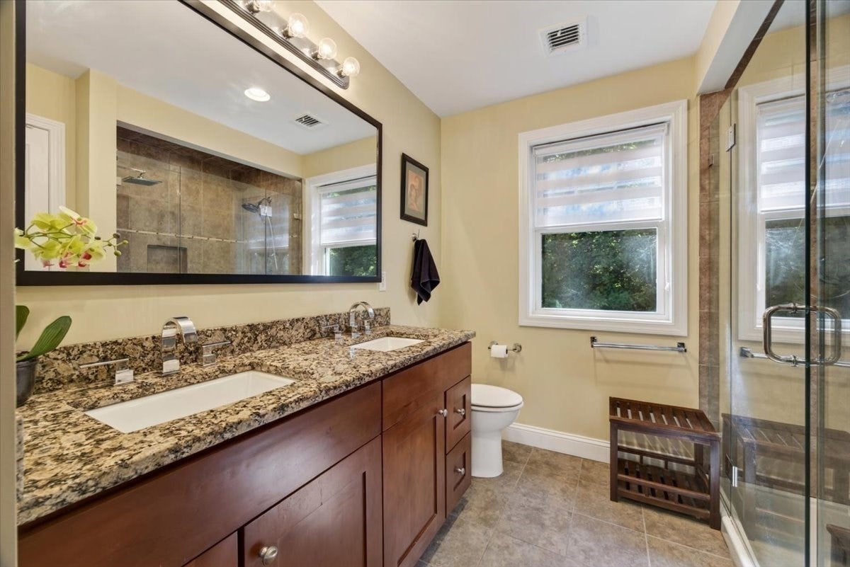 95 Prospect Ter, Brockton, MA Photo #24