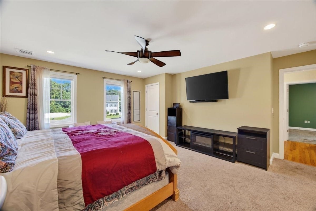 95 Prospect Ter, Brockton, MA Photo #22
