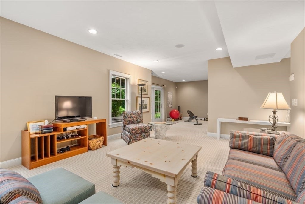 30 Nobscot RD #11, Sudbury, MA Photo #31