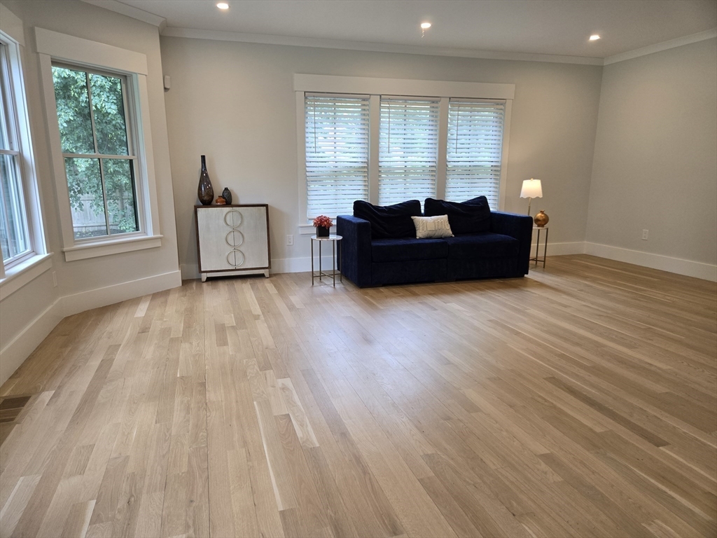 135 Williams Rd