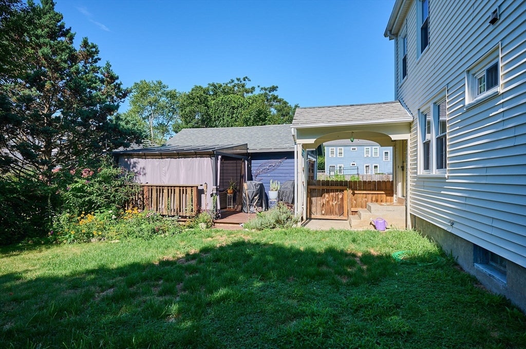 26 Smith St, Greenfield, MA Photo #25