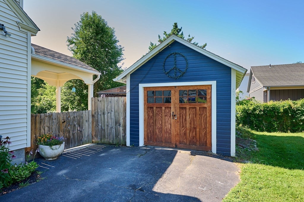 26 Smith St, Greenfield, MA Photo #21