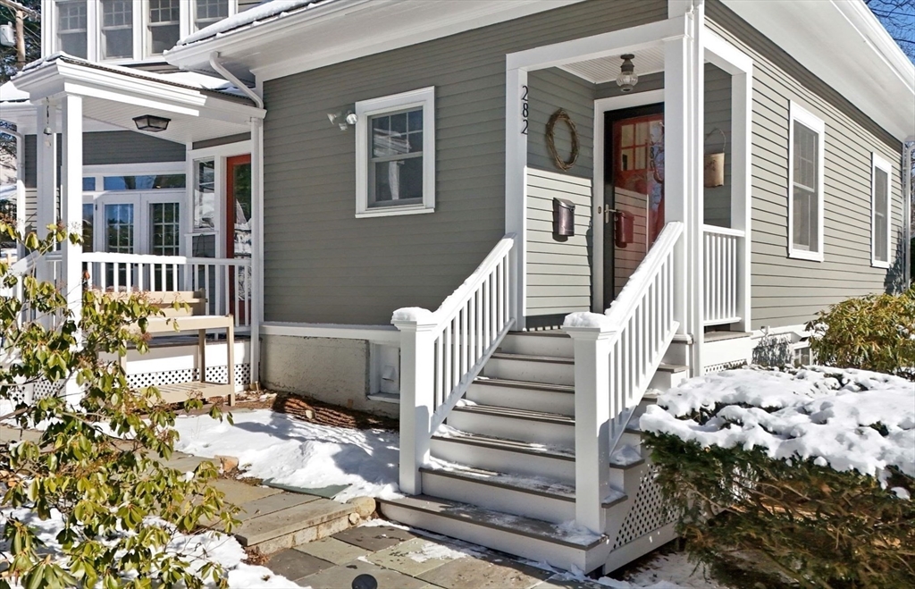 282 Oakland Street