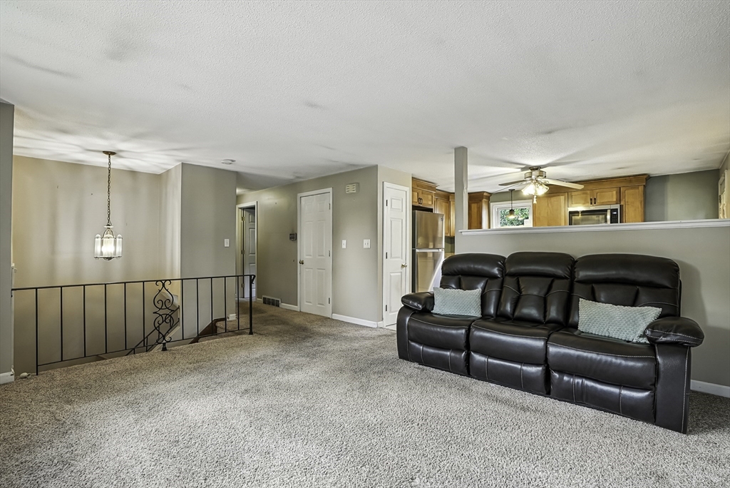 41 Harvard Dr
