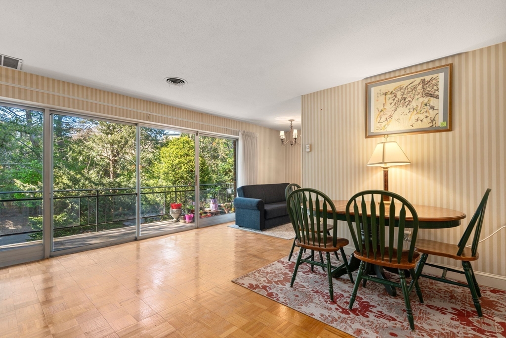 1202 Greendale Avenue #124, Needham, MA Photo #11