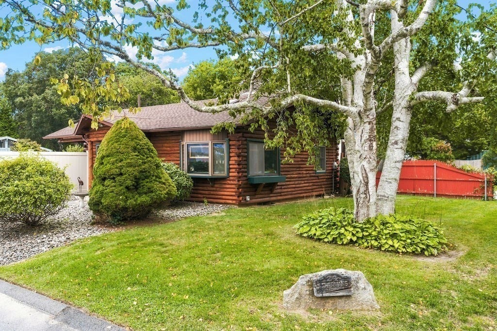 24 Fisherman Rd, Fairhaven, MA Photo #4