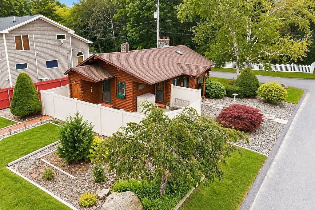 24 Fisherman Rd, Fairhaven, MA Photo #10