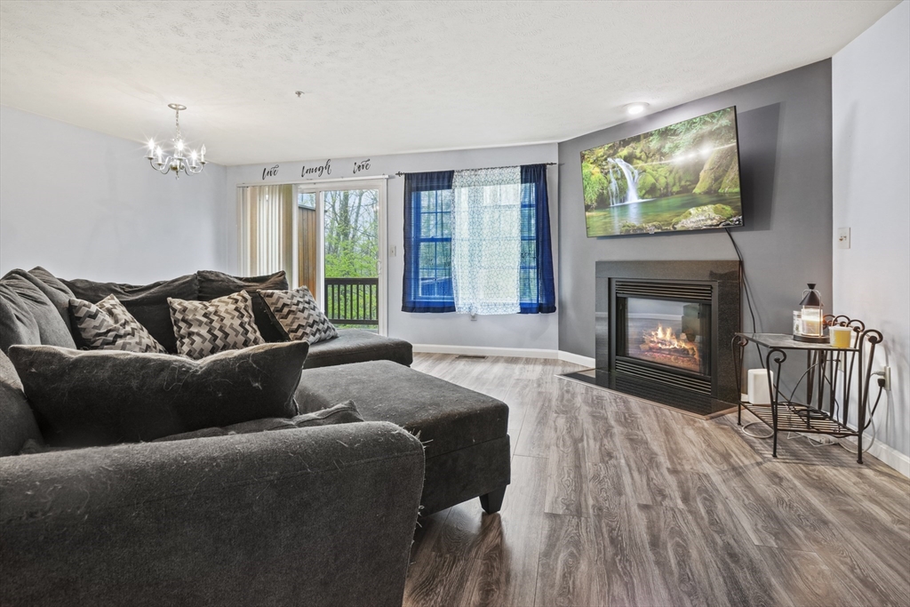 96 Caspian Way 96
