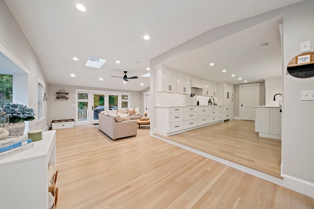 74 Sherrick Ave, Holbrook, MA, 74 Sherrick Ave, Holbrook, MA Photo #10