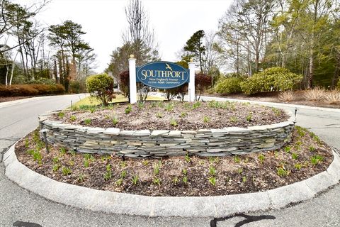 80 Pine Hill Blvd 80 Mashpee MA 02649