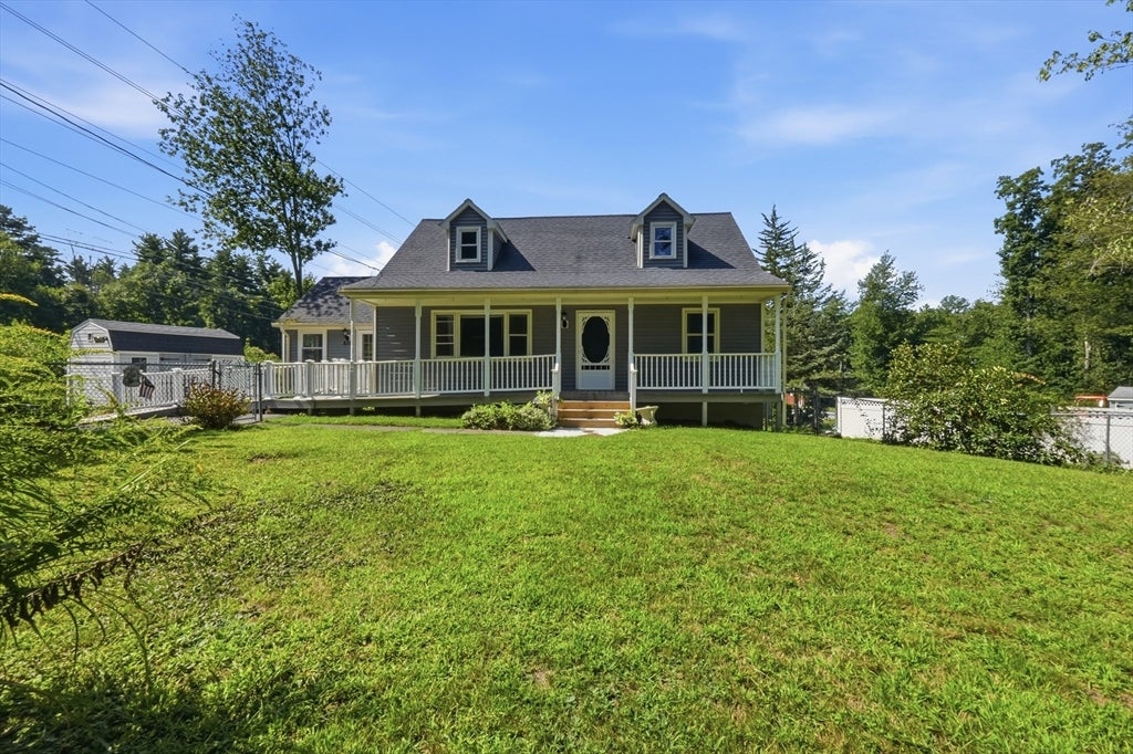 2324 Main St