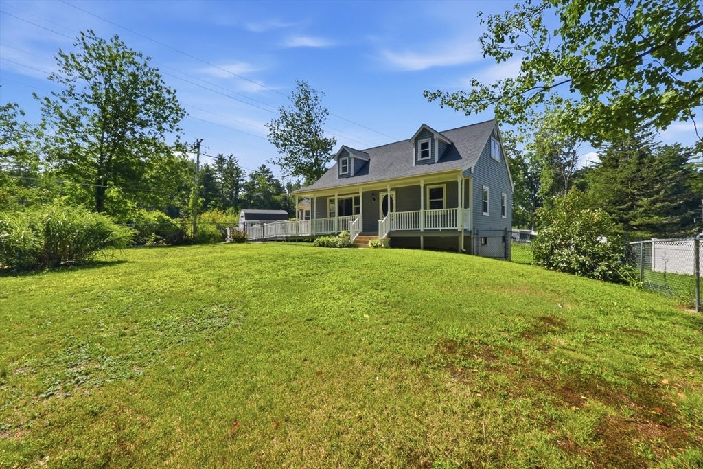 2324 Main St