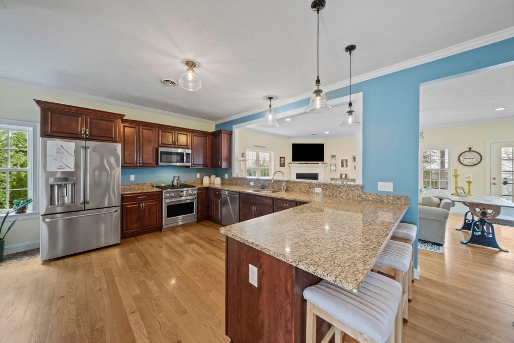 129 Bay Shore Dr