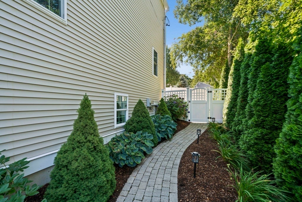 129 Bay Shore Dr, Plymouth, MA, 129 Bay Shore Dr, Plymouth, MA Photo #33