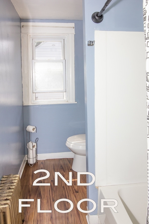 Springfield, Massachusetts 01104, United States, 3 Bedrooms Bedrooms, ,2 BathroomsBathrooms,Residential,Active,153653