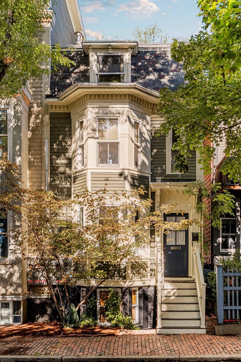 Photo of 99 Pleasant Street, Cambridge, MA
