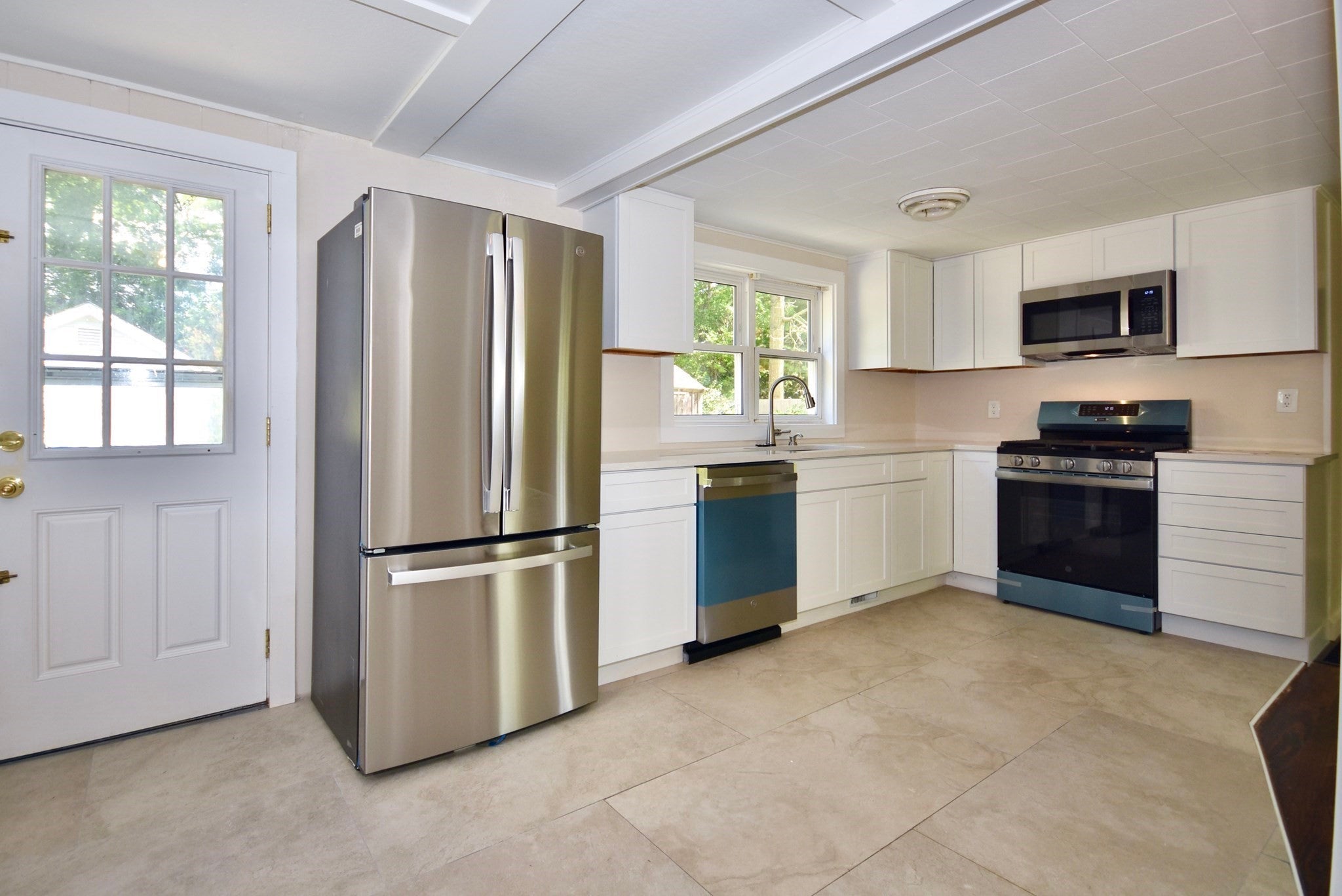 12 Lake Rd E RD, Yarmouth, MA, 12 Lake Rd E RD, Yarmouth, MA Photo #8