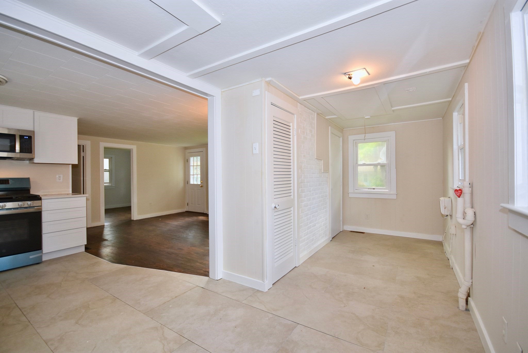 12 Lake Rd E RD, Yarmouth, MA, 12 Lake Rd E RD, Yarmouth, MA Photo #7