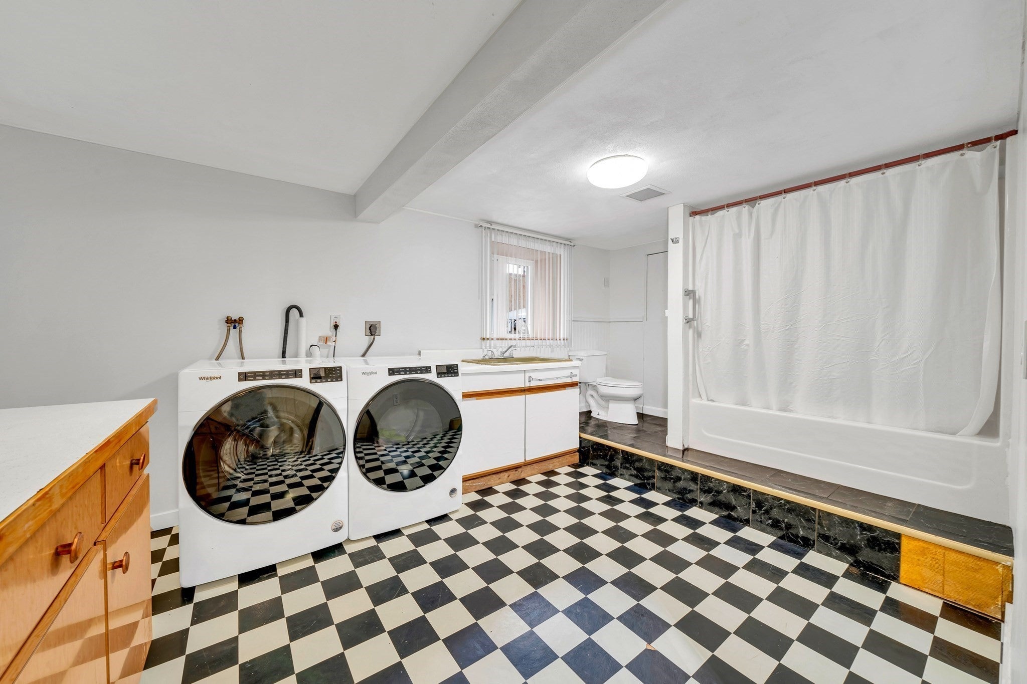 26 Beach St, Malden, MA Photo #34