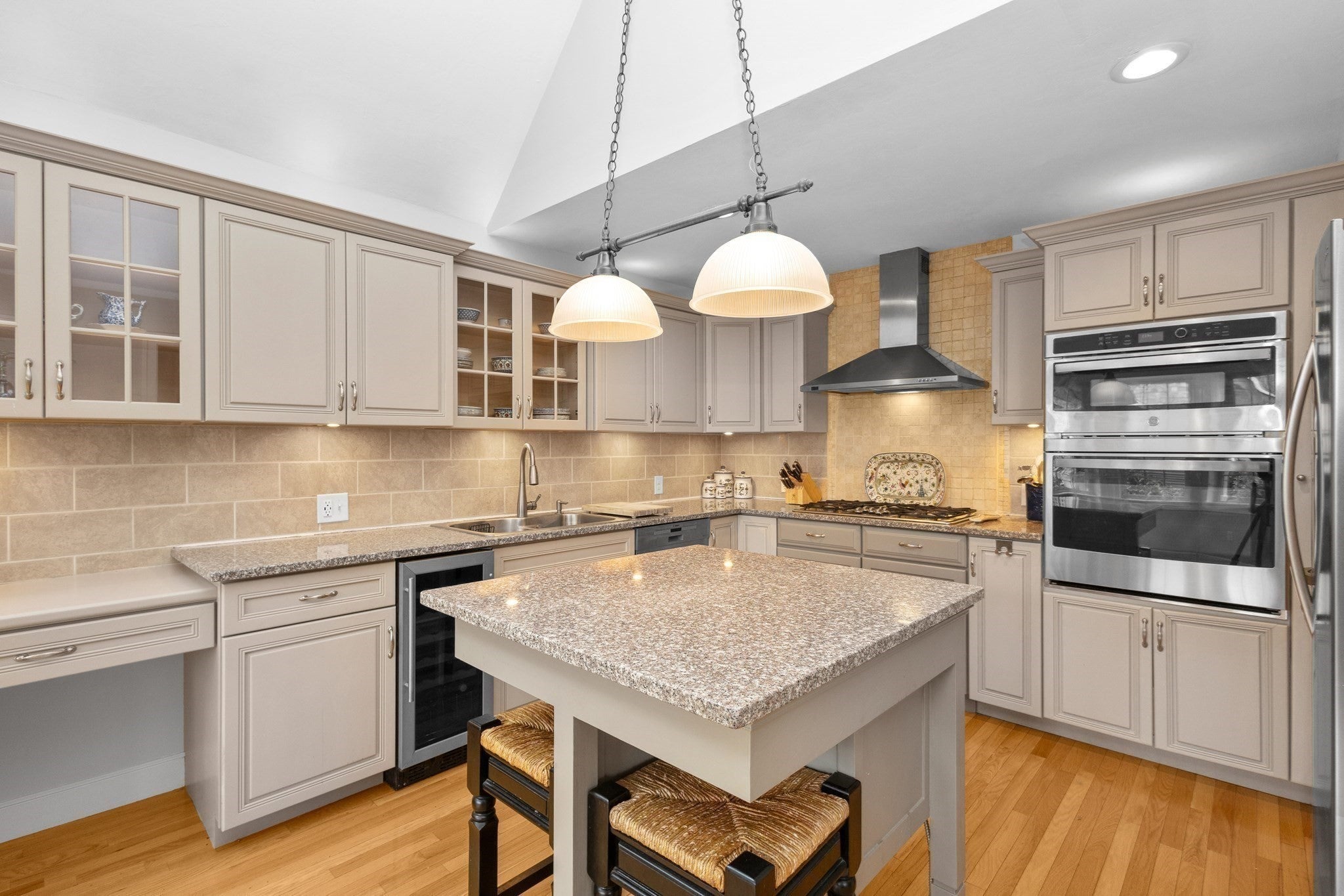 12 Highcroft Way #12, Hopkinton, MA, 12 Highcroft Way #12, Hopkinton, MA Photo #5