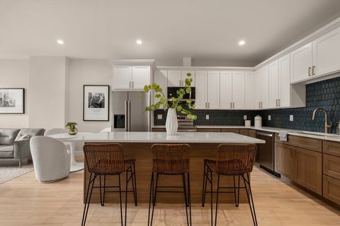 Photo of 587 E Broadway #3, Boston, MA 02127 (MLS # 73461085)