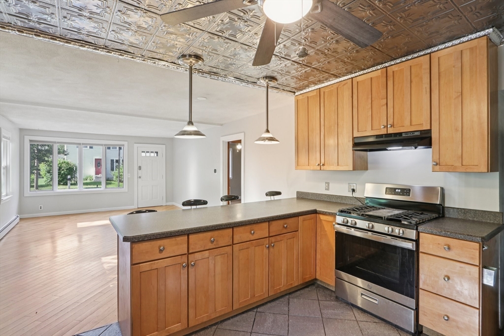 9 Edgewood St