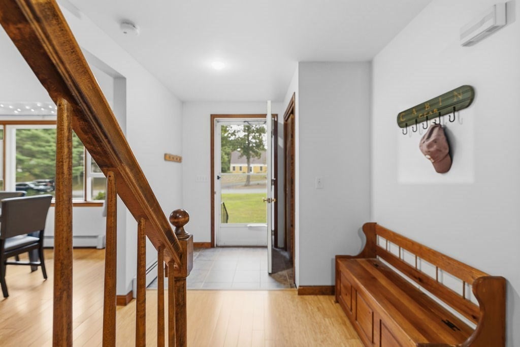 33 Woodland Rd, Rochester, MA, 33 Woodland Rd, Rochester, MA Photo #21