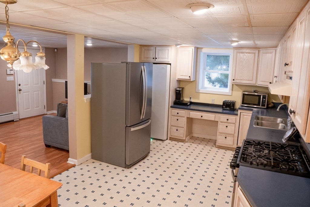 512 Prescott St, New Bedford, MA, 512 Prescott St, New Bedford, MA Photo #20