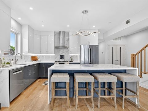 Photo of 21-C Kent Court #C, Somerville, MA 02143 (MLS # 73521457)