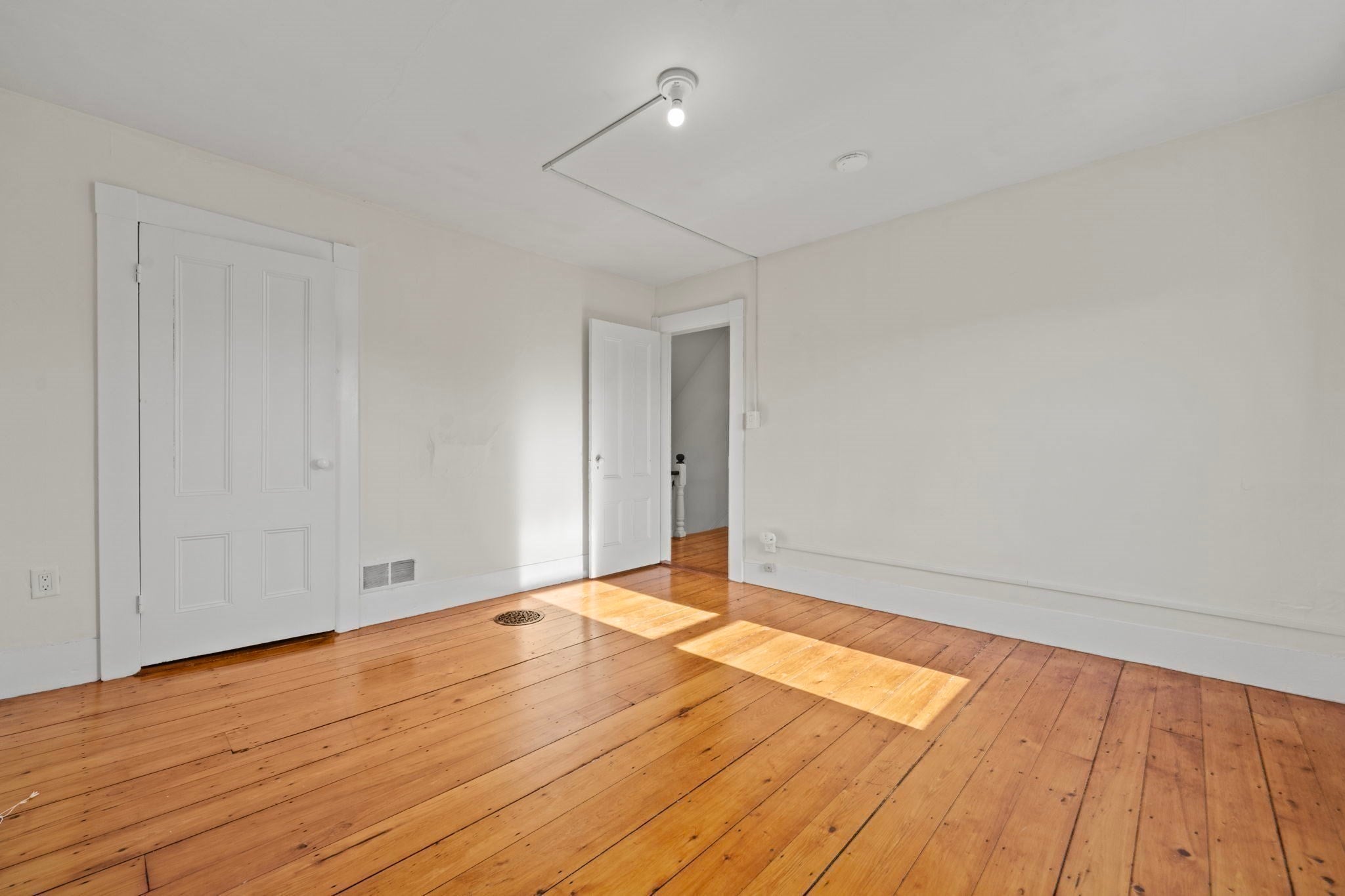 27 Highland St #27, Woburn, MA, 27 Highland St #27, Woburn, MA Photo #15