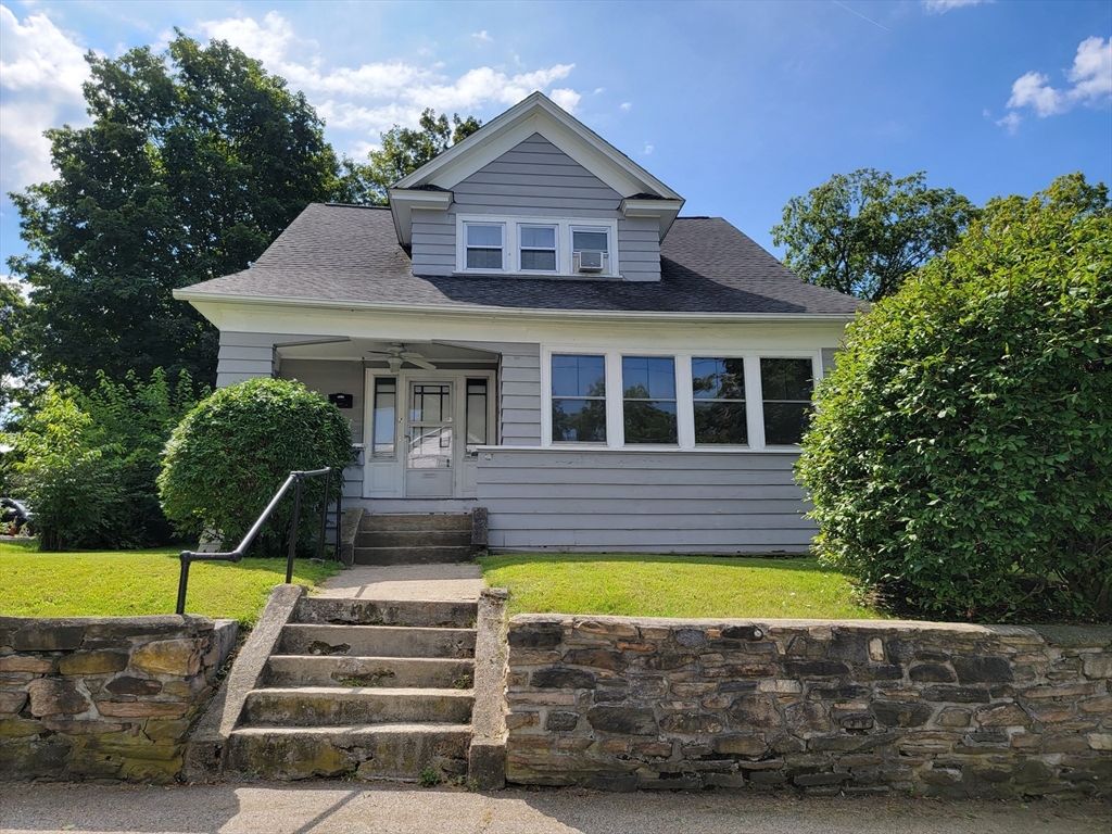 2 Hamilton St