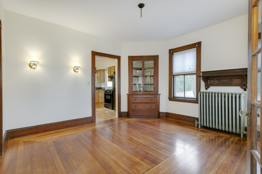 39A Warren Avenue