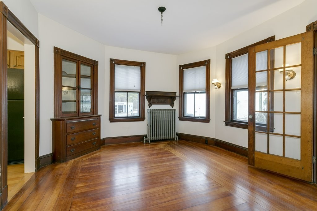 39A Warren Avenue