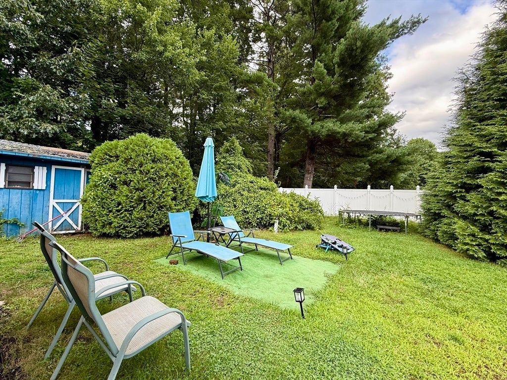 1117 Overlook Dr, Palmer, MA, 1117 Overlook Dr, Palmer, MA Photo #4