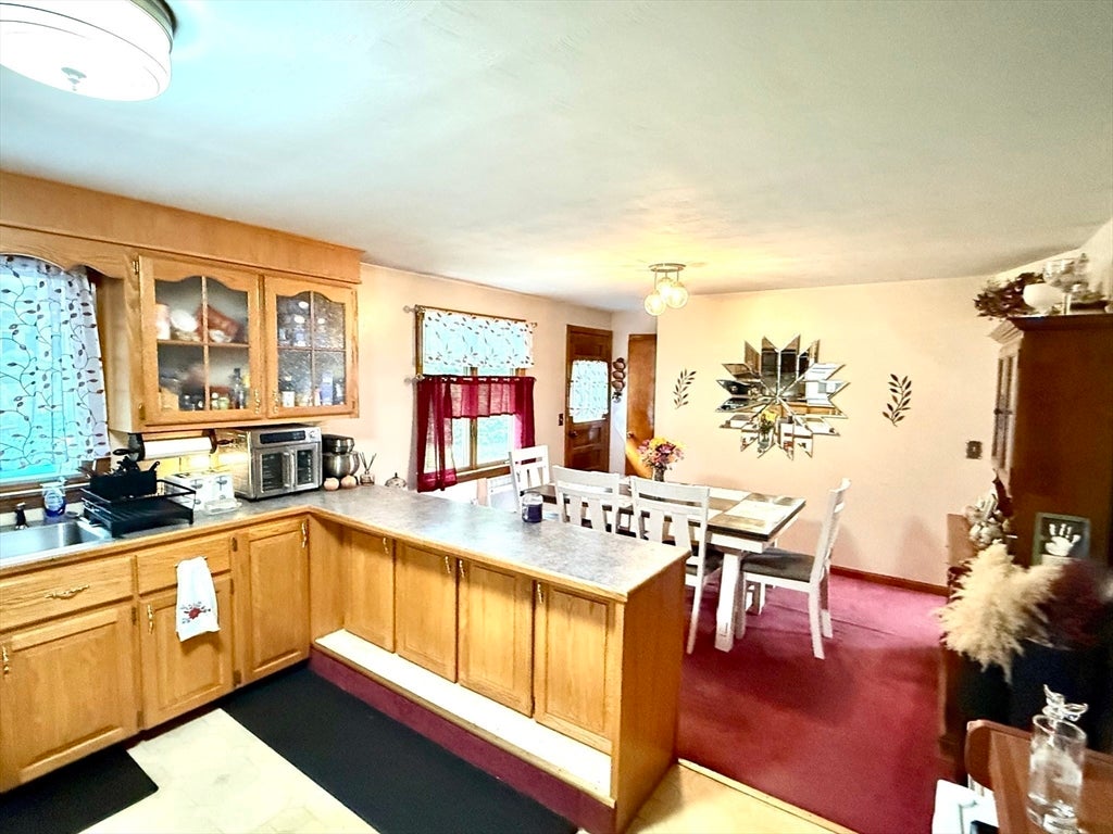 1117 Overlook Dr, Palmer, MA, 1117 Overlook Dr, Palmer, MA Photo #16