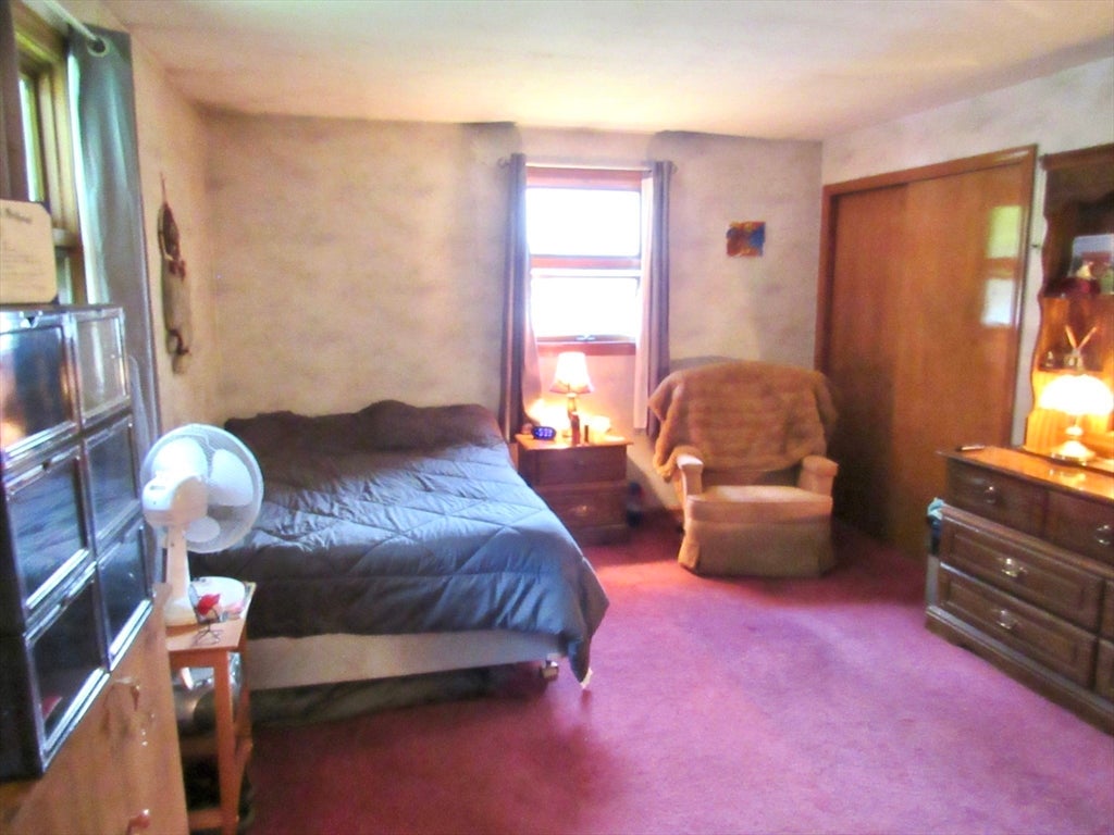 1117 Overlook Dr, Palmer, MA, 1117 Overlook Dr, Palmer, MA Photo #25