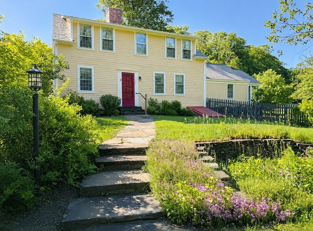 6 Cross St