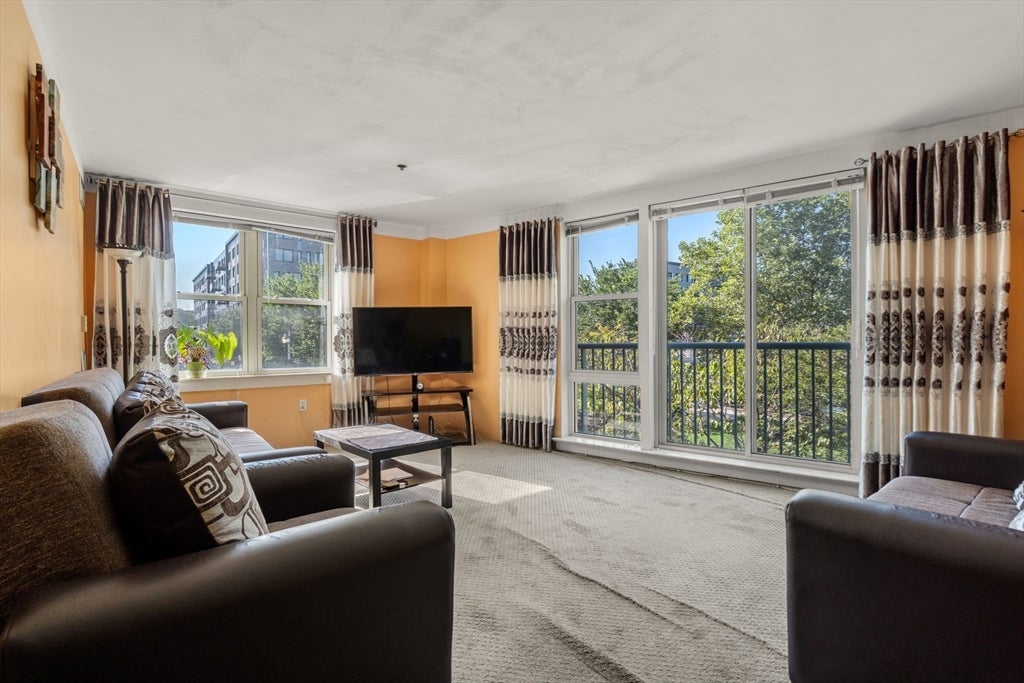 113 Sumner St 23