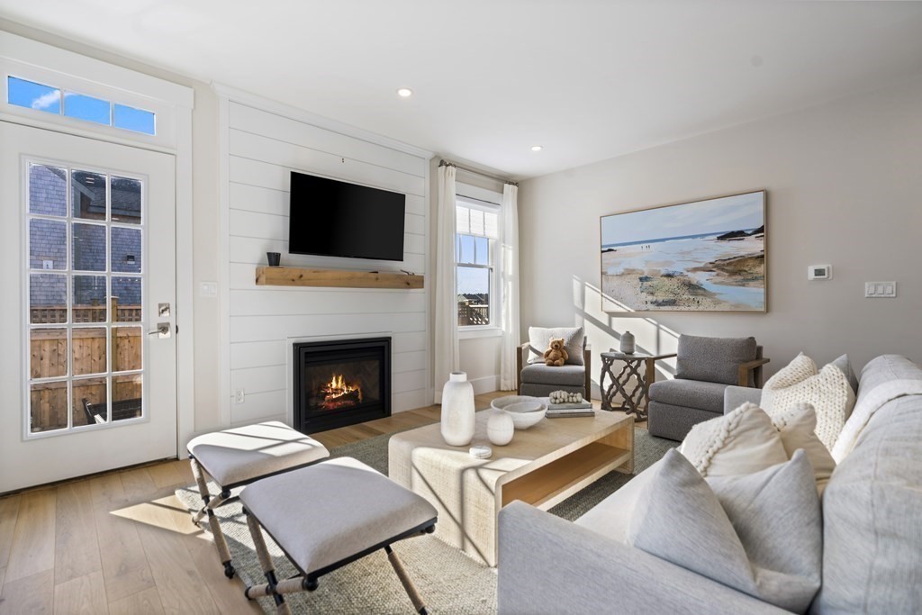1 Beach Grass Rd