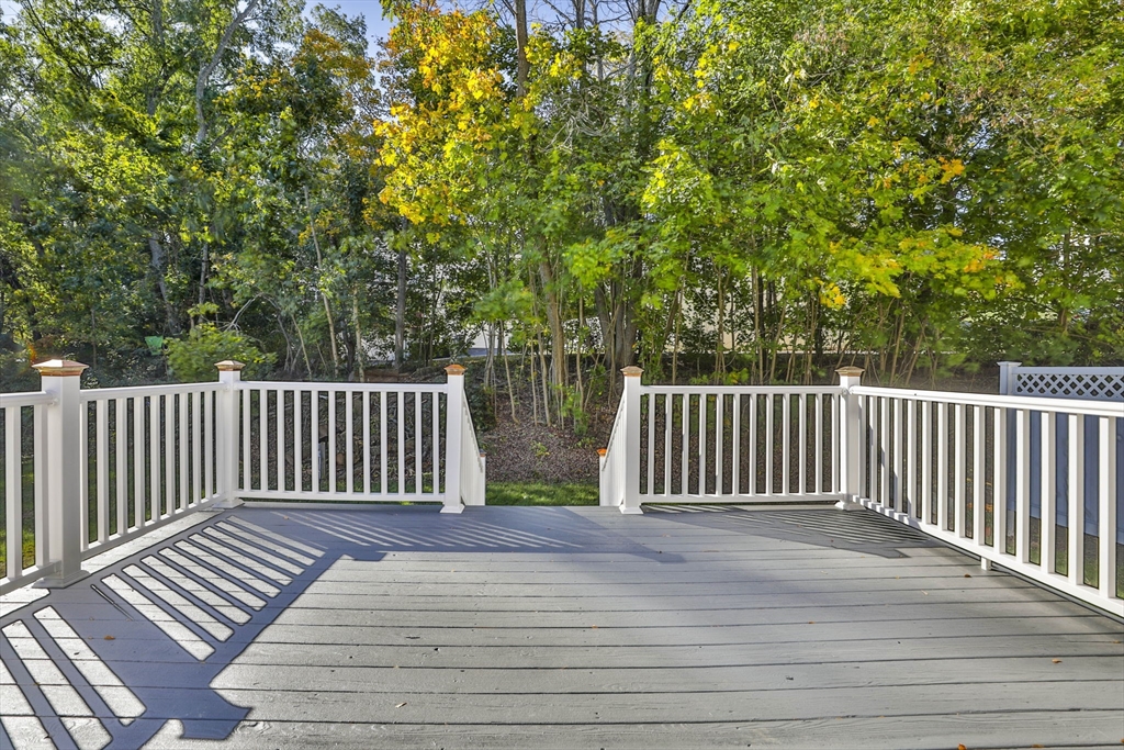 Haverhill, Massachusetts 01832, United States, 2 Bedrooms Bedrooms, ,2 BathroomsBathrooms,Residential,Active,230267