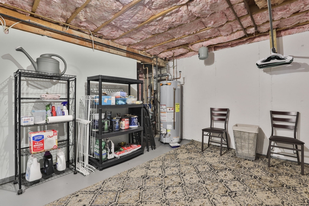 Haverhill, Massachusetts 01832, United States, 2 Bedrooms Bedrooms, ,2 BathroomsBathrooms,Residential,Active,230267