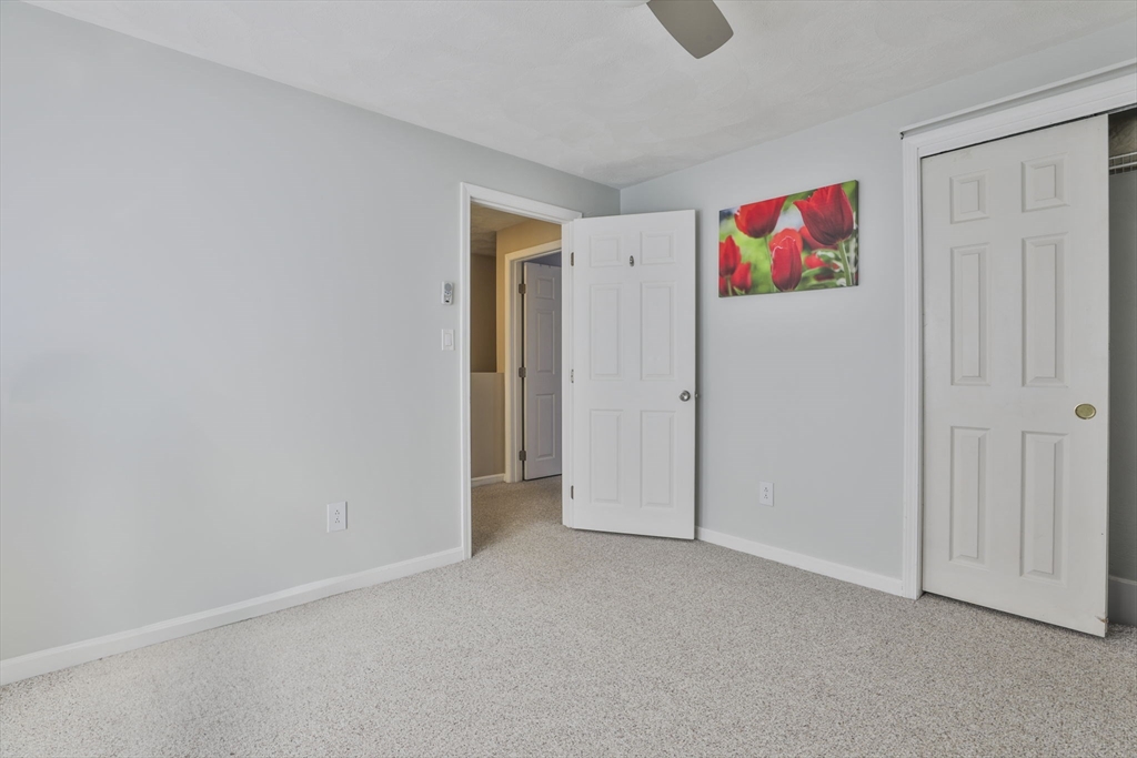 Haverhill, Massachusetts 01832, United States, 2 Bedrooms Bedrooms, ,2 BathroomsBathrooms,Residential,Active,230267