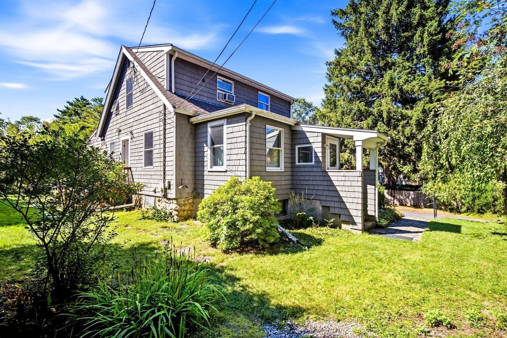 329 Sumner St