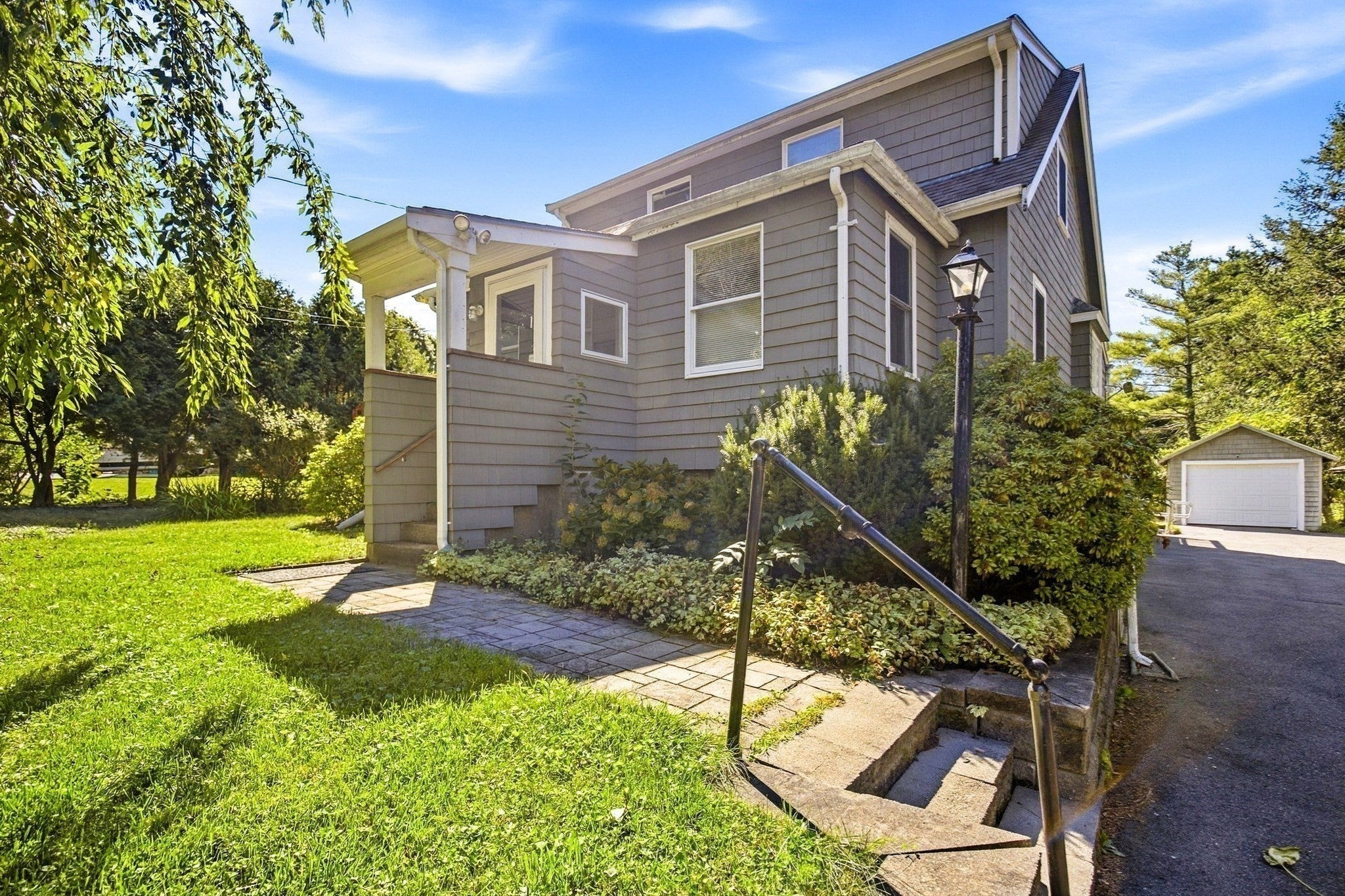 329 Sumner St