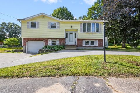 11 Dawn Drive Chelmsford MA 01824