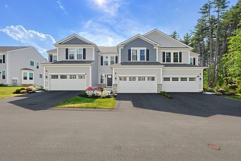 Photo of 11 Winslow Ln #2, Grafton, MA 01536 (MLS # 73522909)
