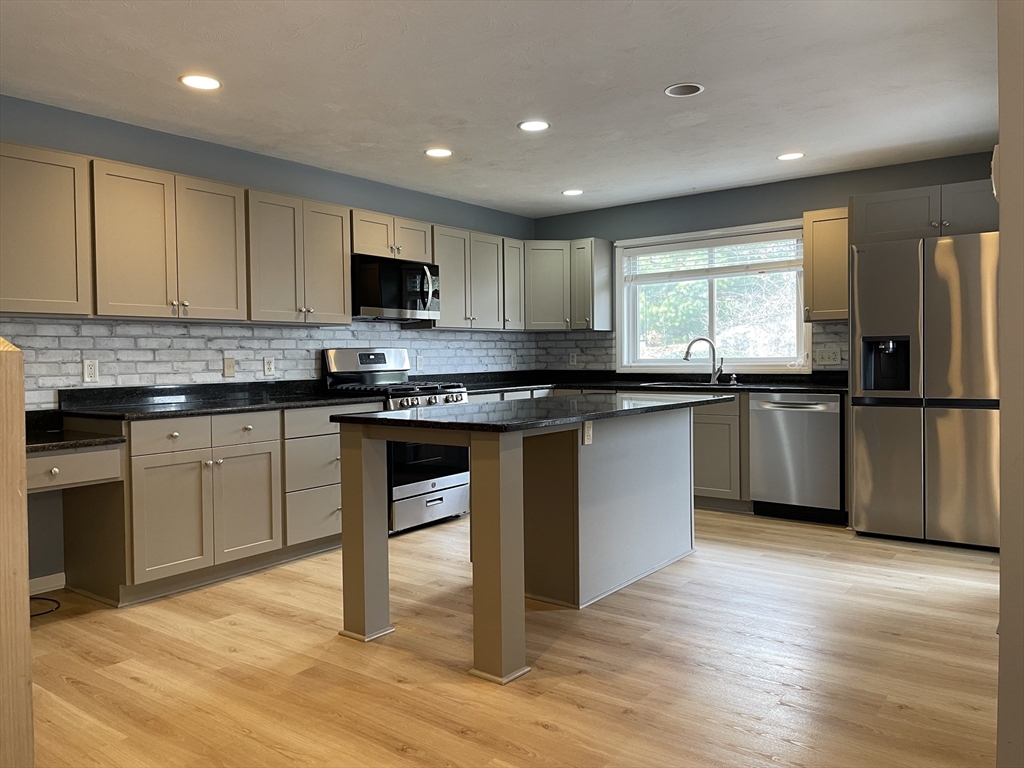 214 Algonquin Trail 214