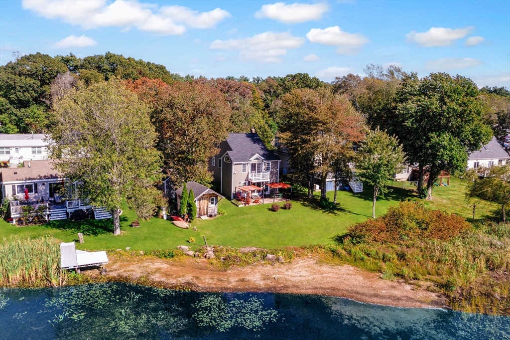 Norton, Massachusetts 02766, United States, 4 Bedrooms Bedrooms, ,3 BathroomsBathrooms,Residential,Active,216248